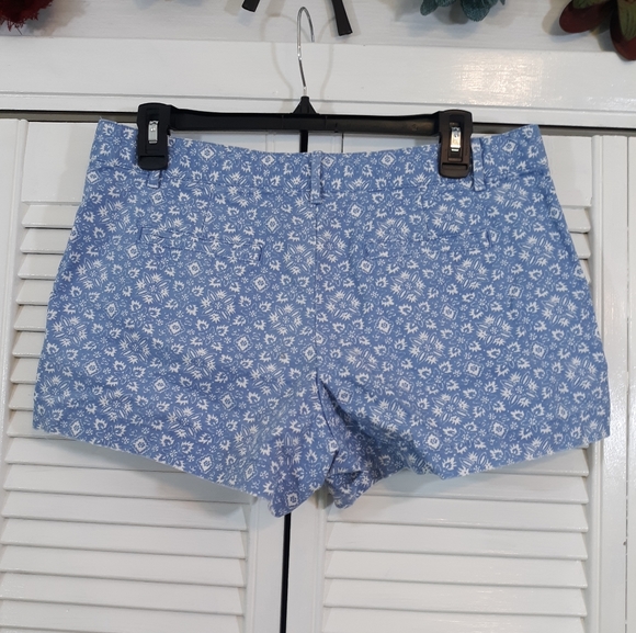 Gap summer shorts sz 8 *V - Picture 4 of 5